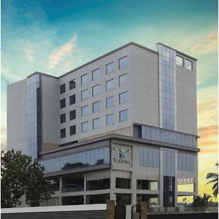 V 7 Hotel Chennai Zewnętrze zdjęcie